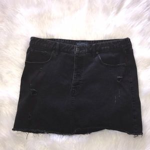Aeropostale black denim skirt